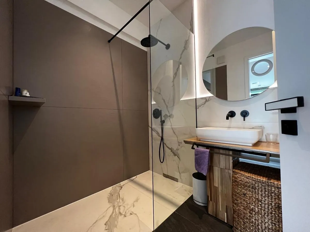Neues Exclusives 2 Schlafzimmer Apartment המבורג גרמניה